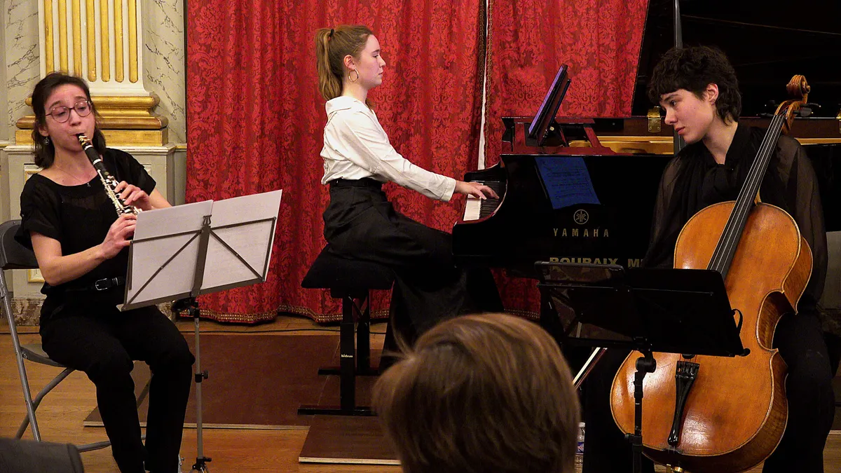 Malou Mourot, Félicité Laîné  et Lila Beauchard